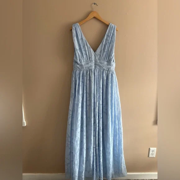 Lulus Sweet Sophistication Light Blue Burnout Floral Maxi Dress Size XL Formal - Picture 4 of 10